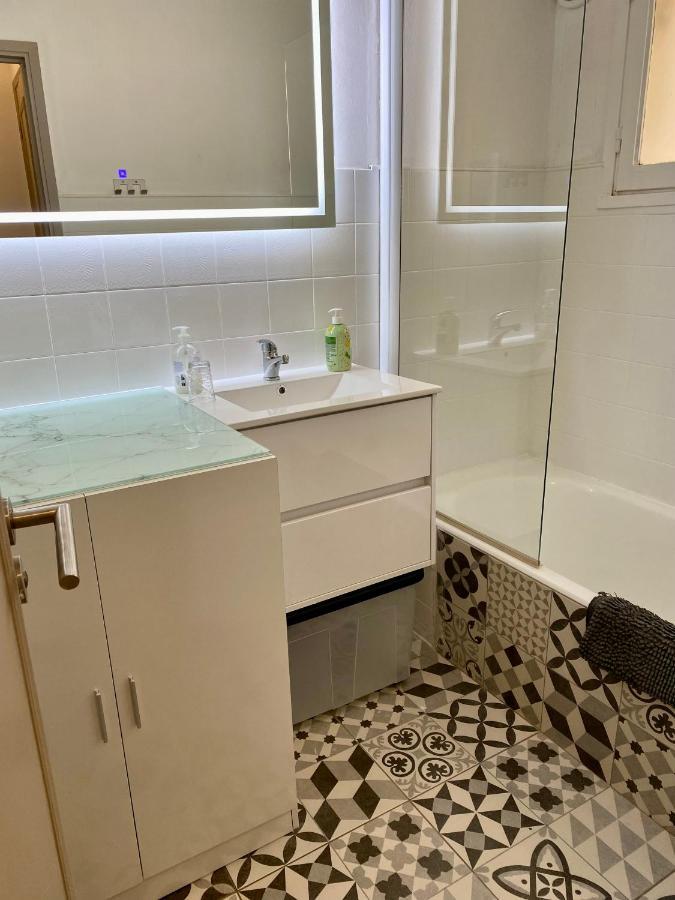 3 Pieces- Vieux Port- Terrasse - Parking Possible Apartment Кан Екстериор снимка