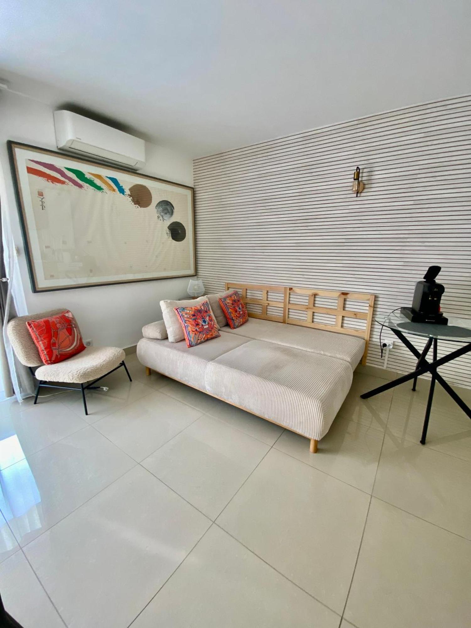 3 Pieces- Vieux Port- Terrasse - Parking Possible Apartment Кан Екстериор снимка