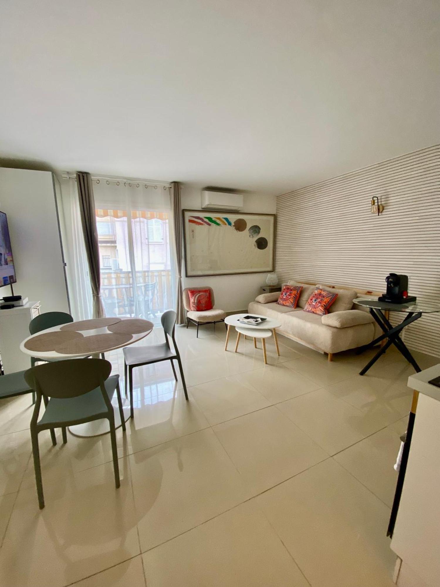 3 Pieces- Vieux Port- Terrasse - Parking Possible Apartment Кан Екстериор снимка